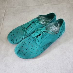 Merrell dynasty green performance footwear shoes